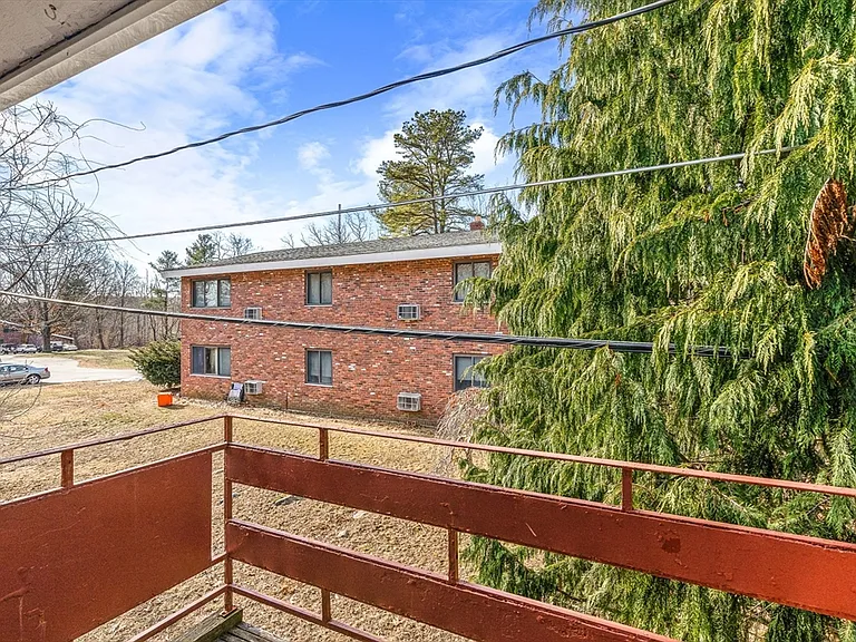 11 Ridge Rd #3 — Photo 8