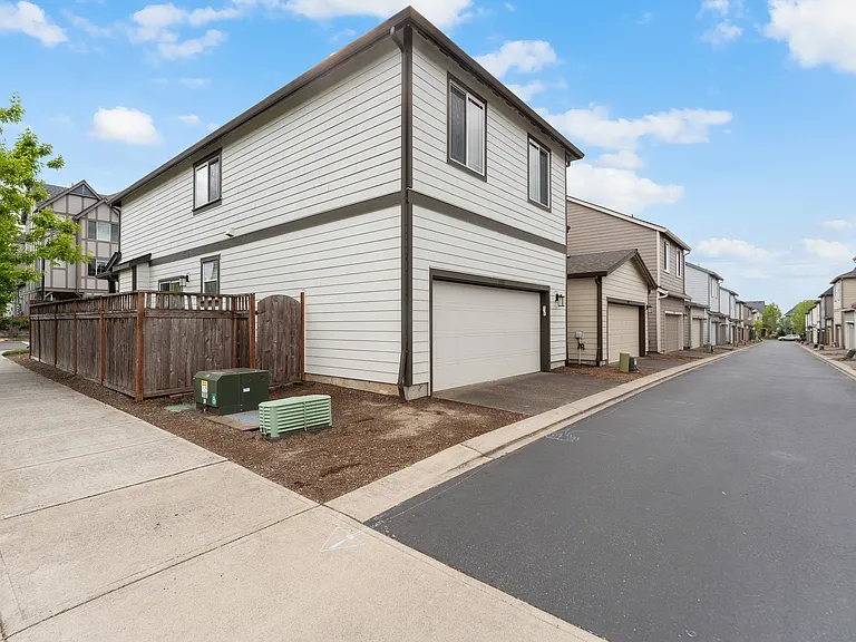 14807 NW Orchid St — Photo 3