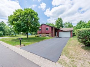 2964 75th Ave N, Brooklyn Park, MN 55444