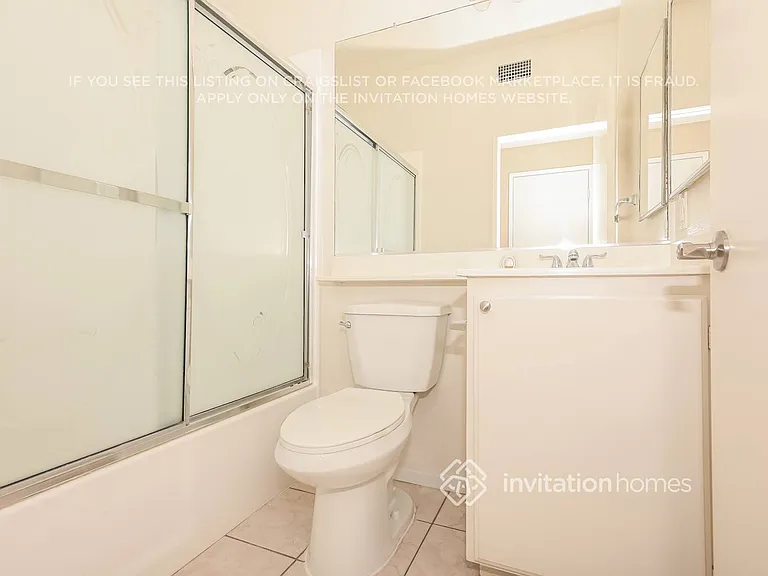4672 Countrygate Ct — Photo 15