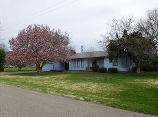 14051 Wilson Ave, Newcomerstown, OH 43832