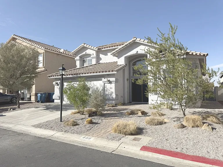 8209 Dusty Valley Ct — Photo 5