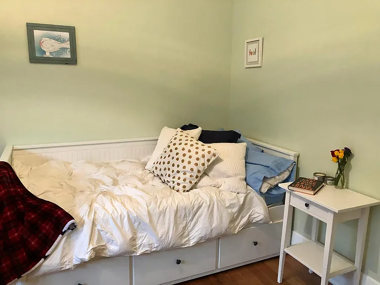 820 S Anderson St — Photo 11