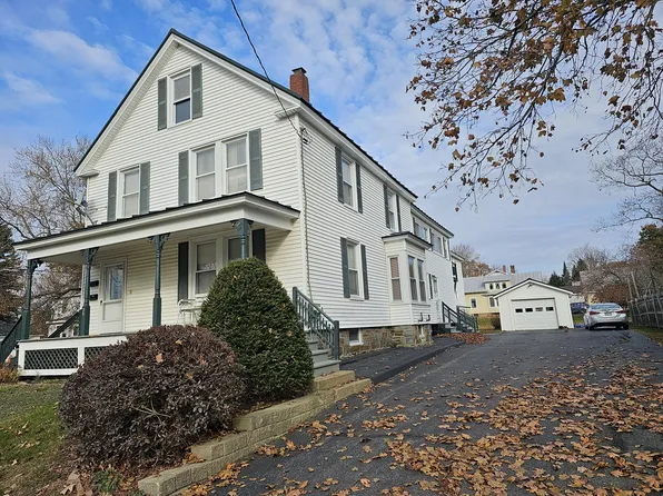 25 Sanger Avenue, Waterville, ME 04901