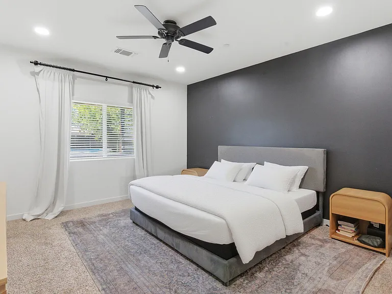 12529 Maclure Dr — Photo 20