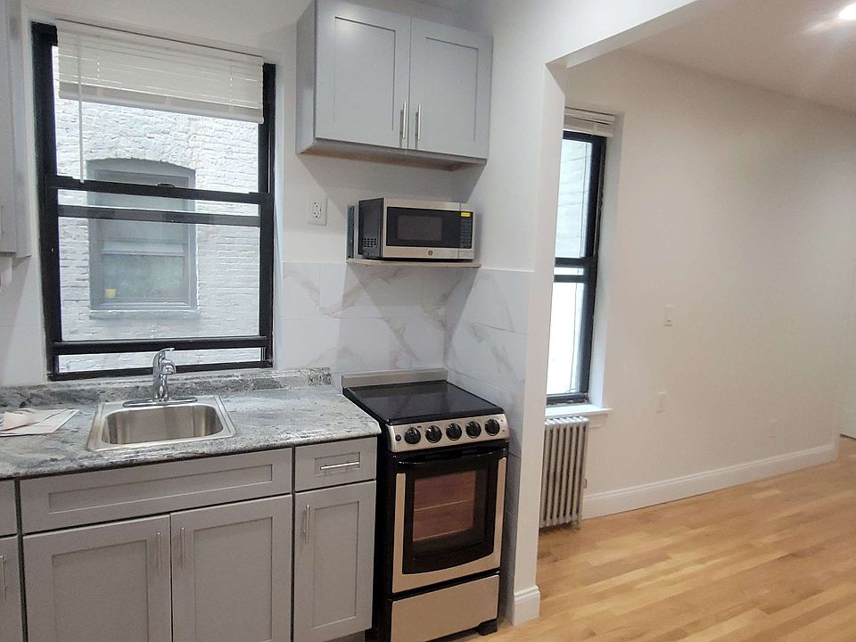 1st image of 424 E 13th St APT 21