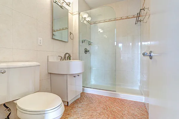 Rented by Brooklyn Bridge | media 20