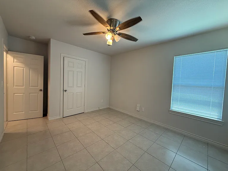 231 Gazel Dr — Photo 12