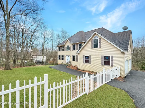 591 Poplar Creek Rd, Effort, PA 18330
