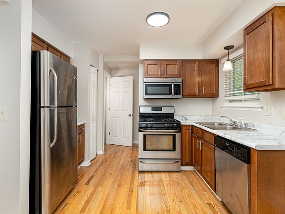 2nd image of 251 Sheffield Dr