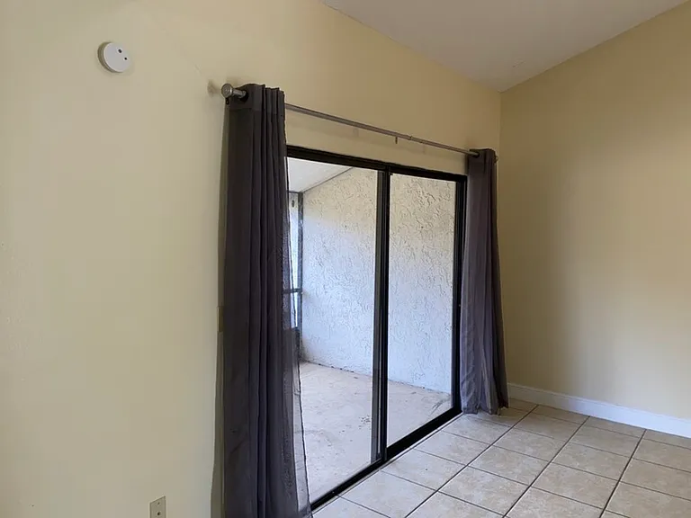 479 Prestwick Pl — Photo 14