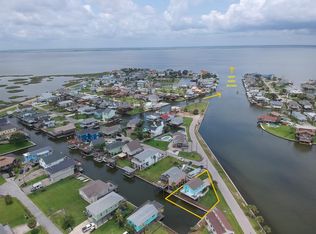 4303 Flamingo Way, Jamaica Beach, TX 77554