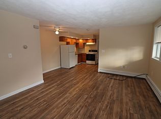 30 Pauline St #R, Winthrop, MA 02152