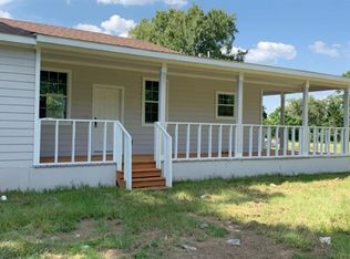 3006 County Road 204, Centerville, TX 75833
