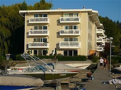 Imagine living on Lake Washington.
