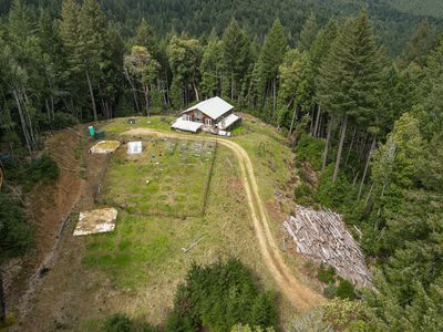 2522 China Creek Rd, Whitethorn, CA, 95589