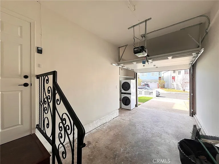 1218 19th St — Photo 25