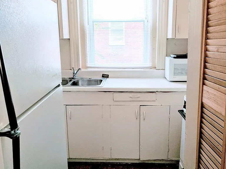 3001 Monument Avenue — Photo 15