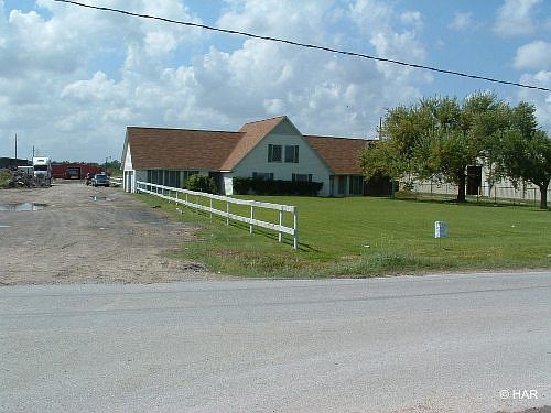 2nd image of 7431 Miller Rd #2