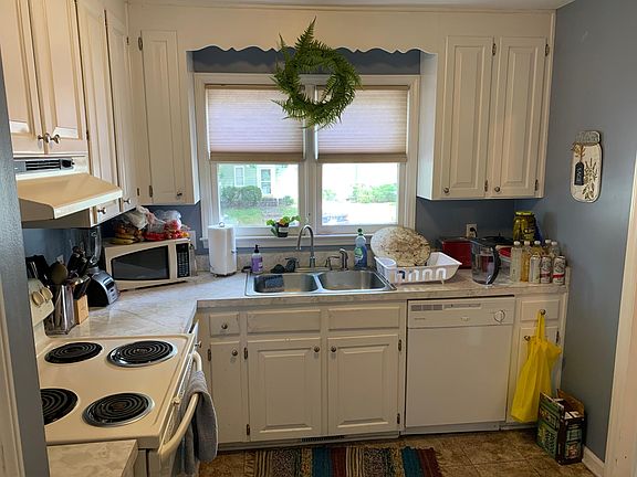 Kitchen Back to Front