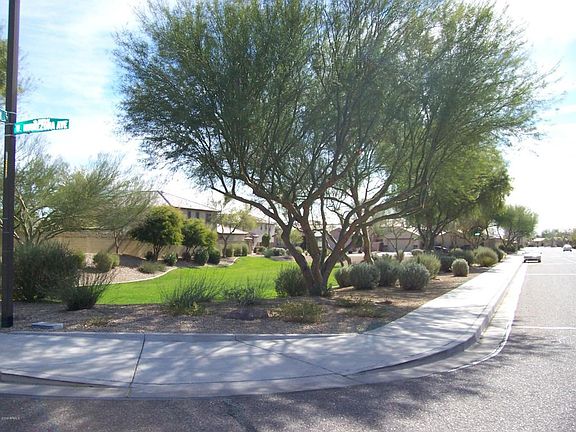 4th image of 15160 W Minnezona Ave