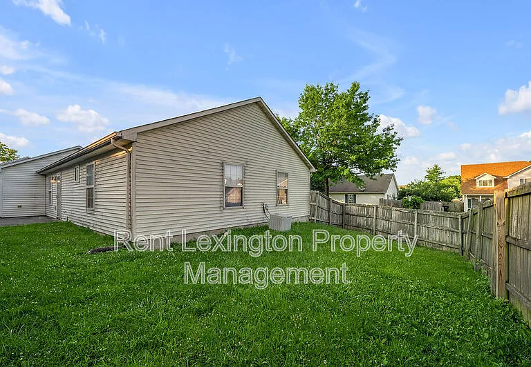 660 Morgan Hills Dr — Photo 31
