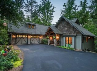 26 Settlers Cv, Brevard, NC 28712