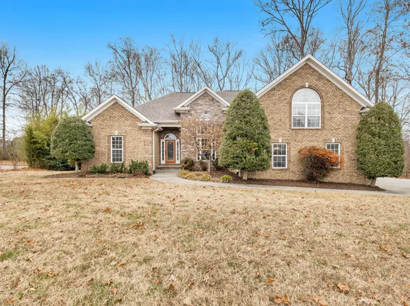 1019 Carrs Creek Blvd, Greenbrier, TN 37073