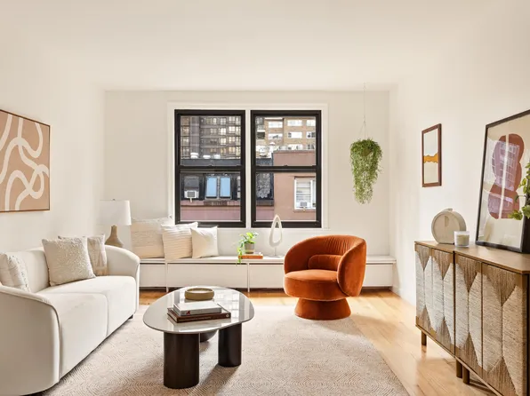 337 East 50th Street image 6 of 6