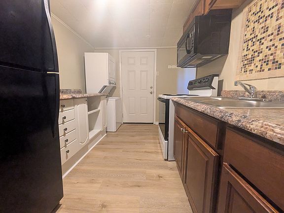2nd image of 1 Desavage St