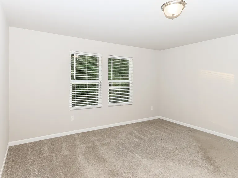 1204 Christy Ct — Photo 4
