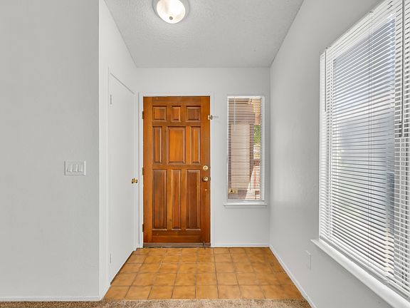 4th image of 8500 Hermitage Way