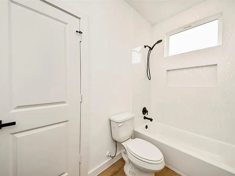 5201 Fairchild St #B — Photo 30