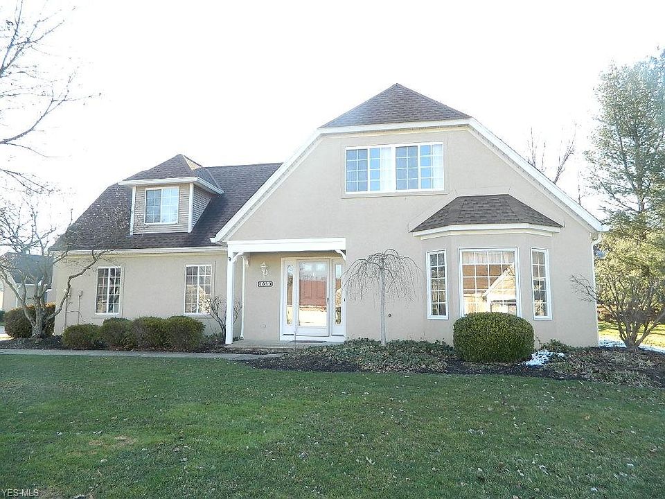 1st image of 10380 N Pond Ln