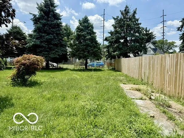 244 E Caven St, Indianapolis, IN 46225