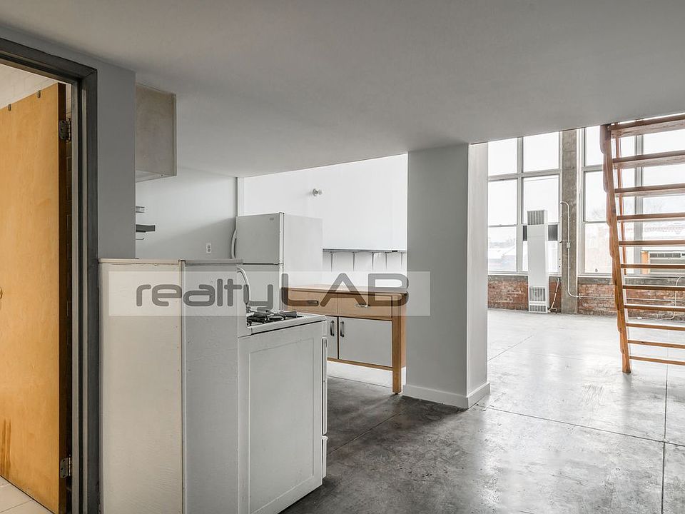 1st image of 1236 Atlantic Ave #42