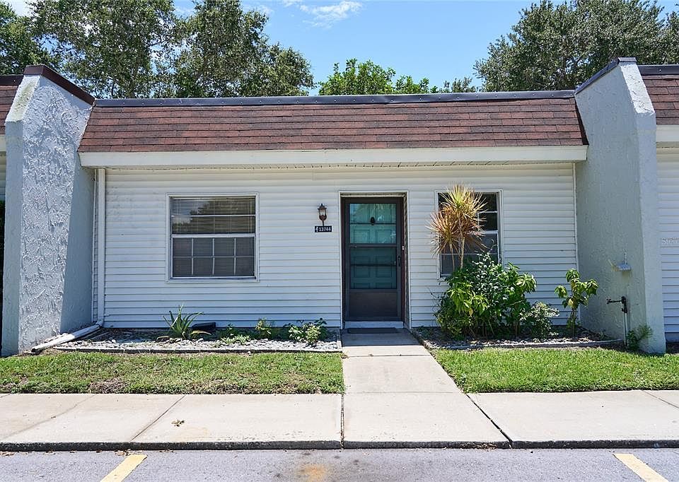 1st image of 13744 OAKWOOD LANE #C