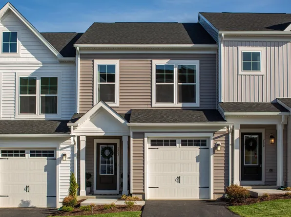 204 Scarlet Maple Ln #82, Bridgewater, VA 22812