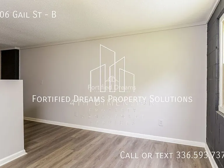 406 Gail St #B — Photo 13