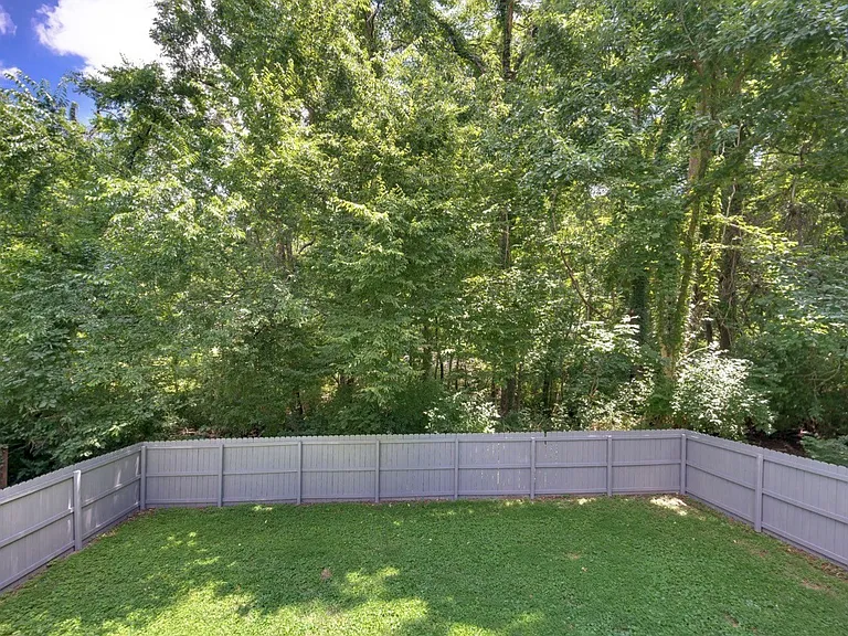 629 Magnolia Ln — Photo 41