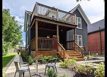 229 Wellington St N #2 — Photo 9