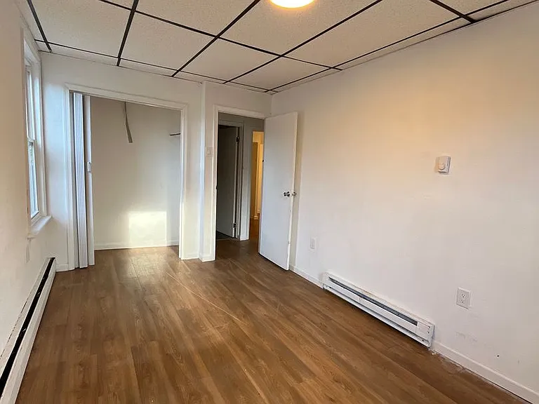 485 S Walnut St — Photo 11