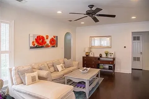 3320 Cockrell Ave — Photo 6
