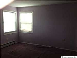 2nd image of 12 Chateux Ln