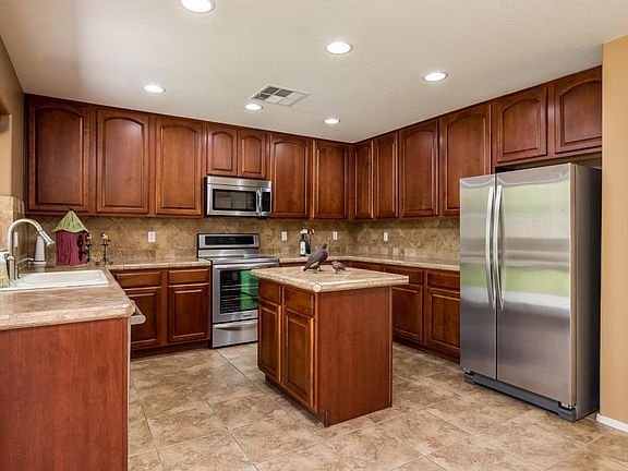 4731 E Amber Sun Dr - High Res-14