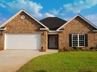 112 Stonebrook Cir, Byron, GA 31008