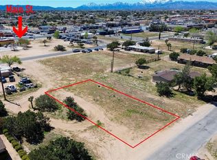 2 Juniper St #15, Hesperia, CA 92345