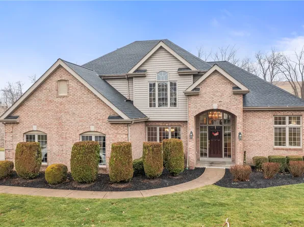 312 Oak Ridge Dr, Venetia, PA 15367