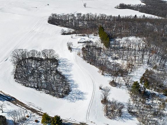 4th image of 4157 Wetzler Rd