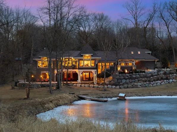 18400 Maple Ridge Rd, Wayzata, MN 55391